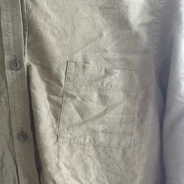 Alice + Olivia Base Olive Green Button Down Shirt Size Medium - Image 5