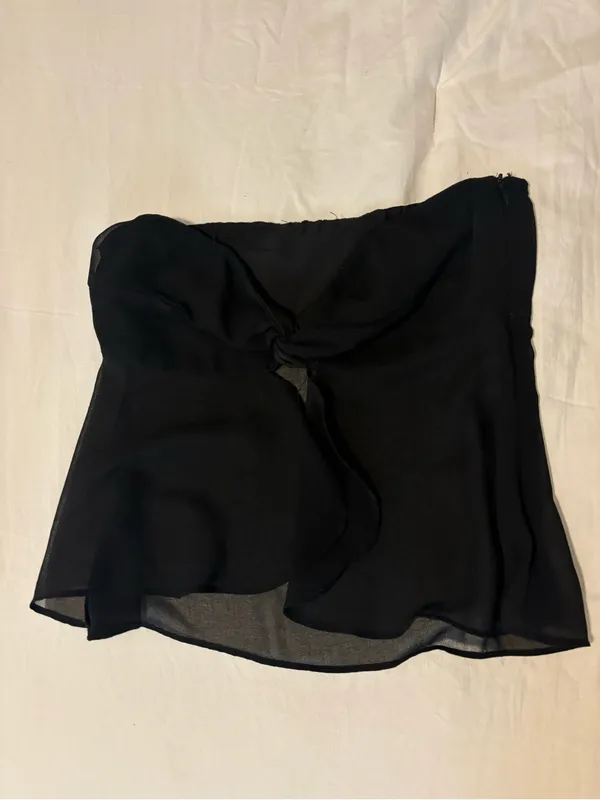 Beginning Boutique Sheer Black Strapless Top - Image 10