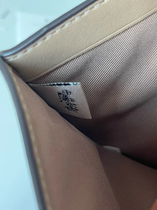 Coach Wallet - Image 9