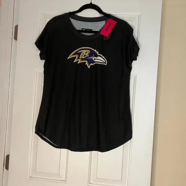 Foco NFL Women's Black Graphic Tee Baltimore Ravens - Image 5