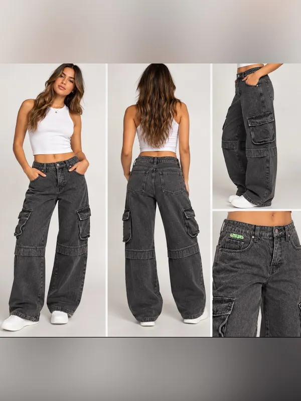 Empyre wide leg cargo jeans size 4S Black - Image 2