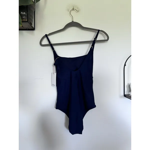 NWT Quince Deep Navy Blue Italian Cut Out One-Piece Swimsuit Medium - Image 4