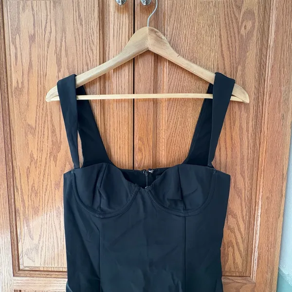 White Fox Black Bustier mini dress black Medium - Image 3