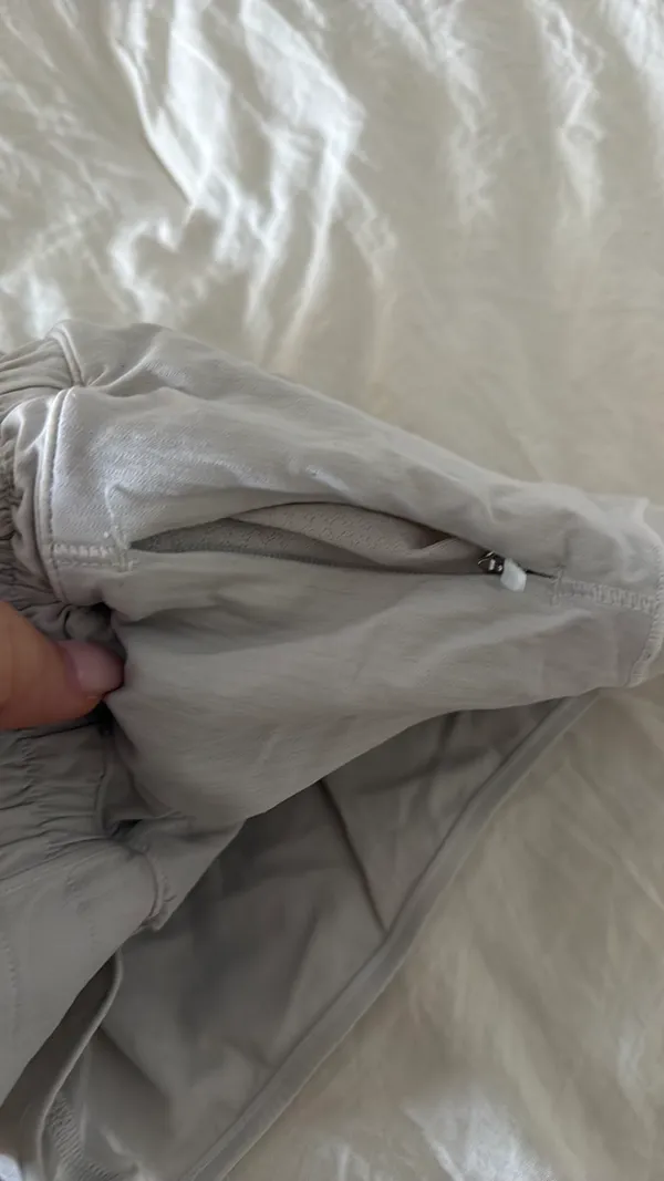 Lululemon Hotty Hot 2.5" Shorts White - Image 7