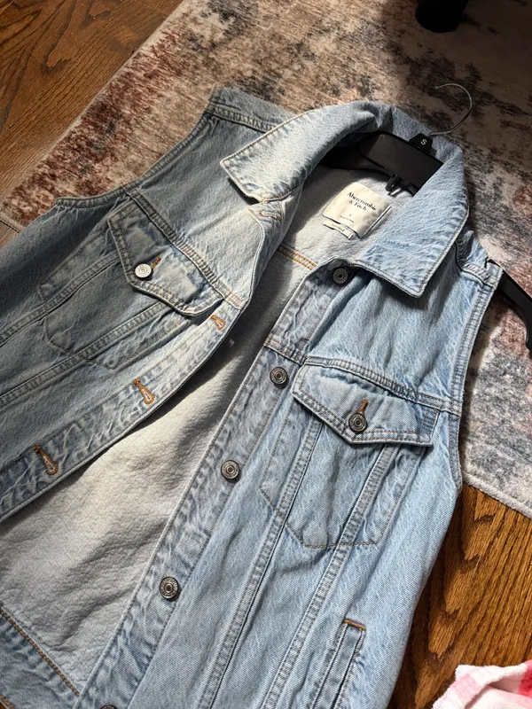 Abercrombie Denim Top - Image 2