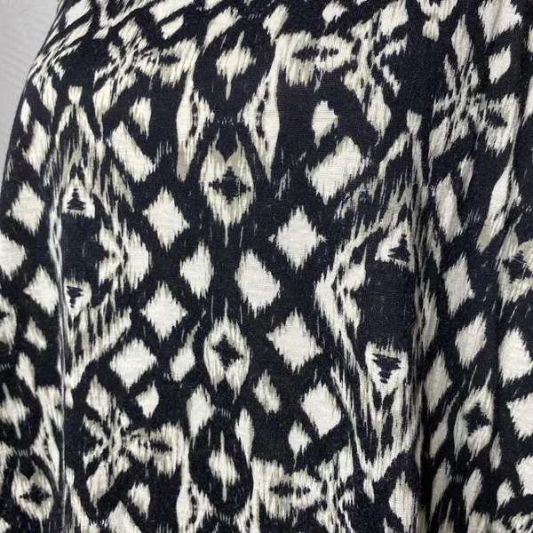 Maurices Black and White Geometric Tank Top - Image 3