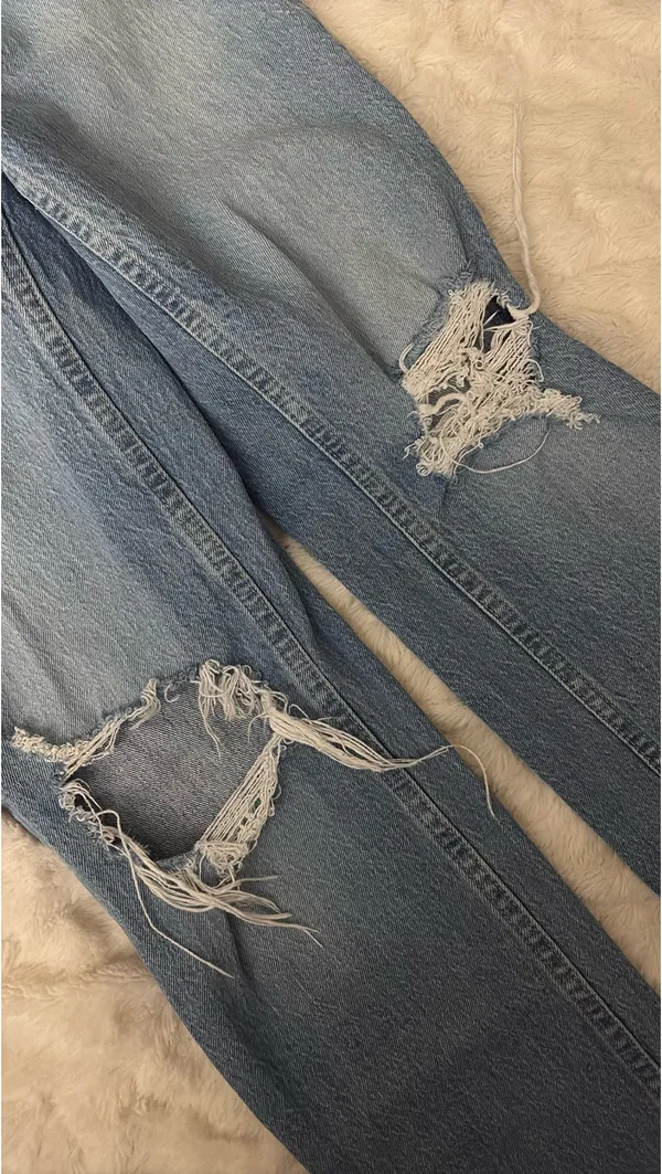 Gap Straight Cheeky Jeans - Image 5