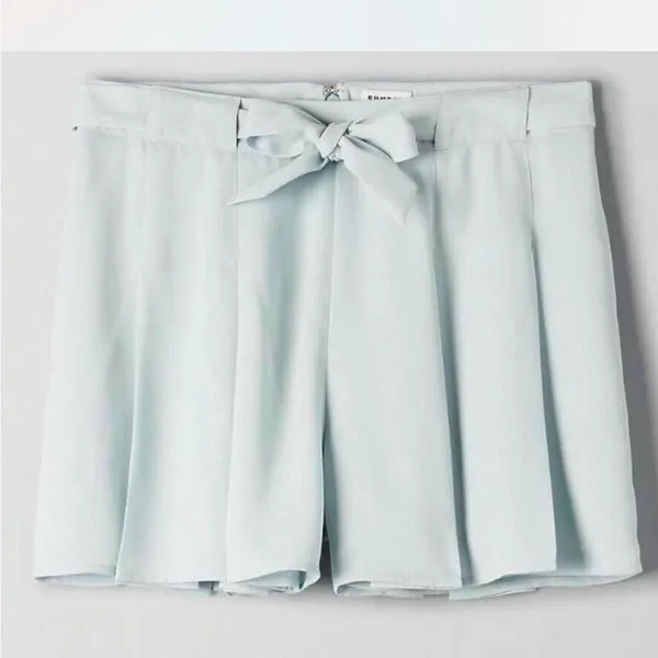 Aritzia Blue Shorts with Belt - Image 3