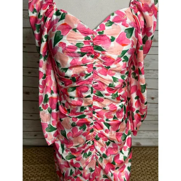 MOTF pink/multicolored heart floral sweetheart neckline maxi dress Size Large - Image 4