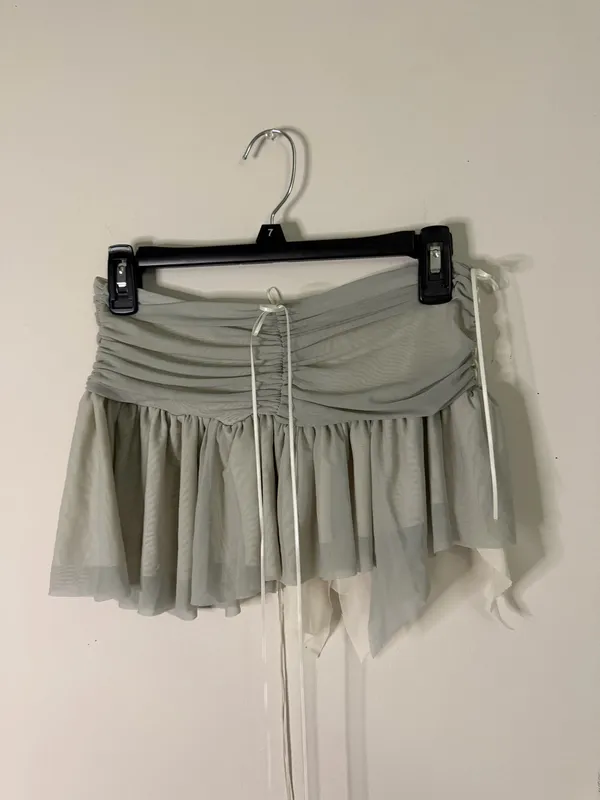Women’s Ruffled Cream and Gray Mini Skirt - Image 3