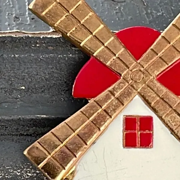 Vintage brass copper enamel windmill brooch. Red - Image 3