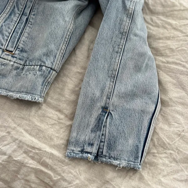 Levi's Brand New Faux Fur Collar Sherpa Jean Jacket - Image 4