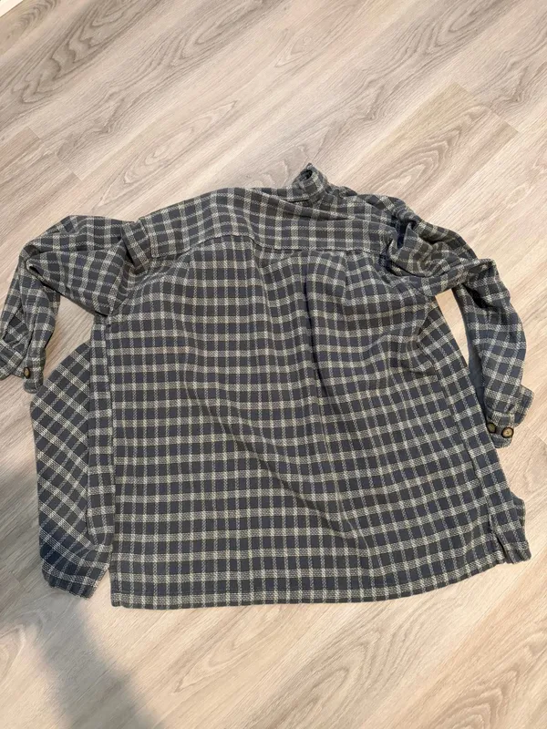 Oversized Flannel Gray Size L - Image 5