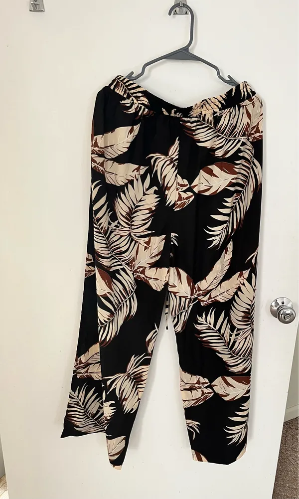 Leaf print pants Black Size XL - Image 2