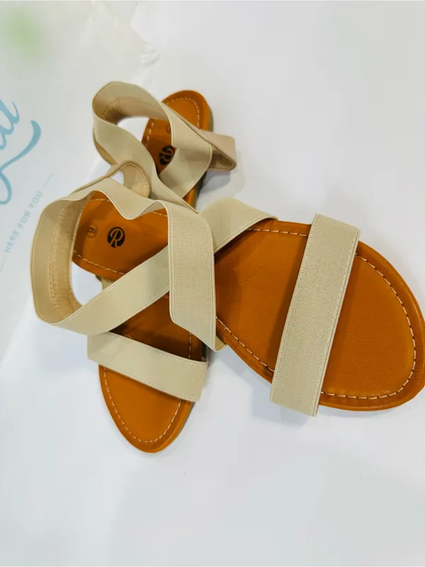 Neutral Crisscross Elastic Sandals for Women - Image 3