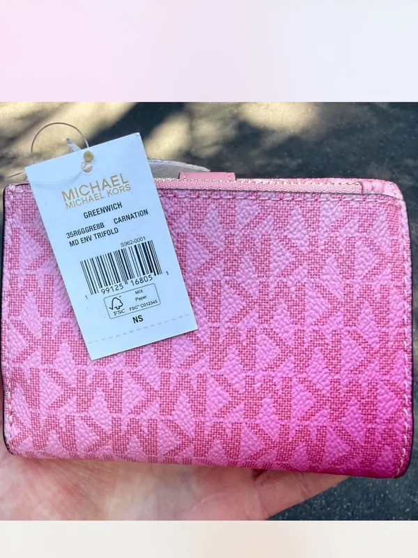 NWOT Michael Kors Pink and White Monogram Wallet - Image 2