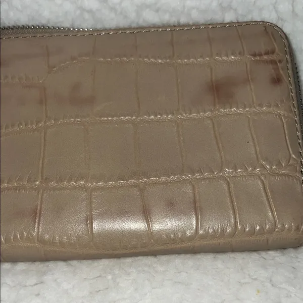 Michael‎ Kors Tan Crocodile-Embossed Wallet Luxurious Design - Image 7