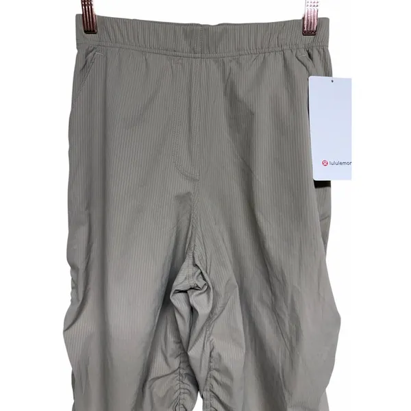 Lululemon Dance Studio Slim Fit HR Flared Pant Sheer Oak Women's Size Small‎ - Image 3