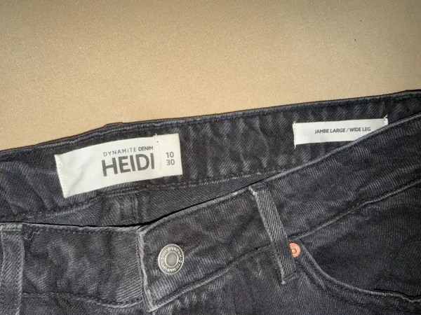 Wide-Leg Jeans - Image 3