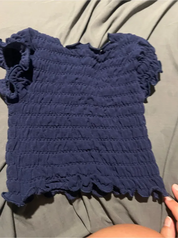 Anthropologie navy ruched crinkly top xs/xxs - Image 6