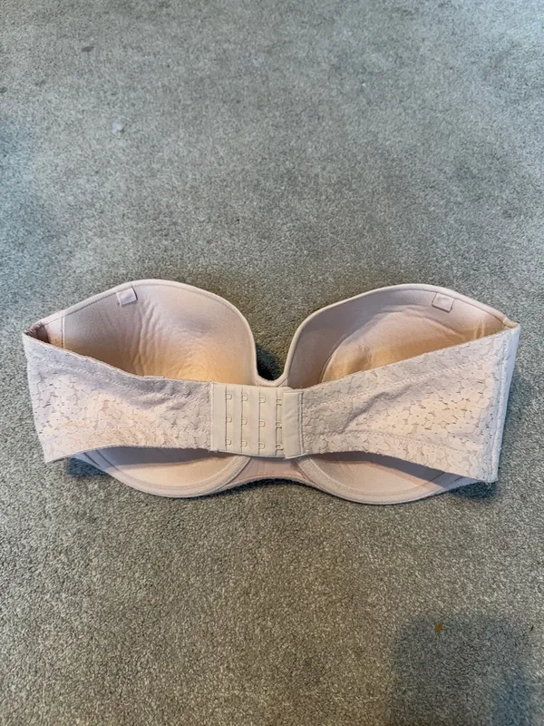 Chantelle Blush Nude Lightly Lined Multiway Strapless Bra Size 36 DDD - Image 2