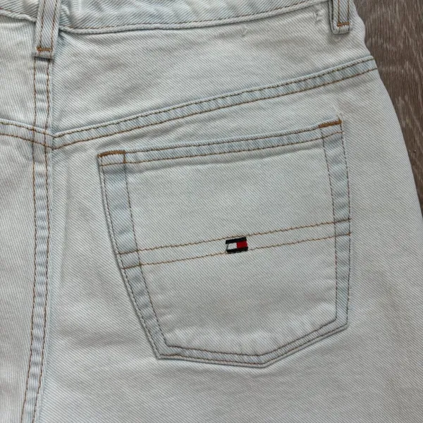 Vintage Tommy Hilfiger Shorts Womens 8/10 Light Wash Denim Classic 90s Beach USA - Image 9