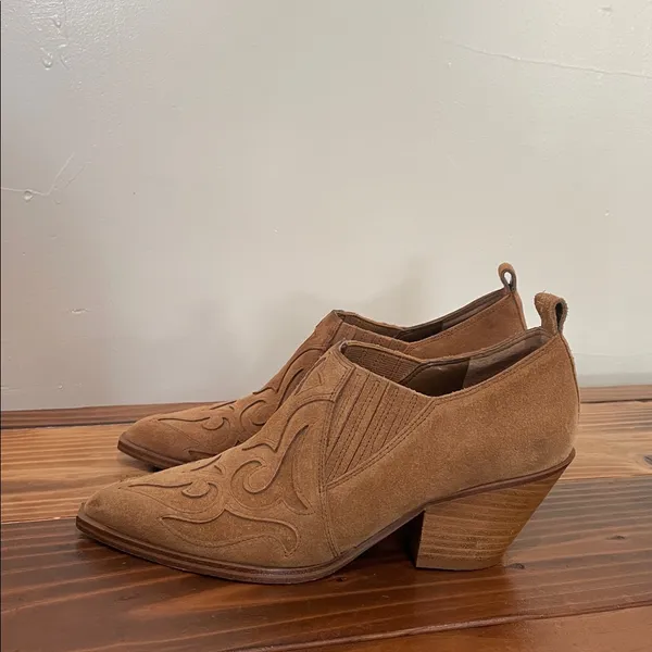 Marc Fisher Charly Suede Western Booties Size 6M - Image 7