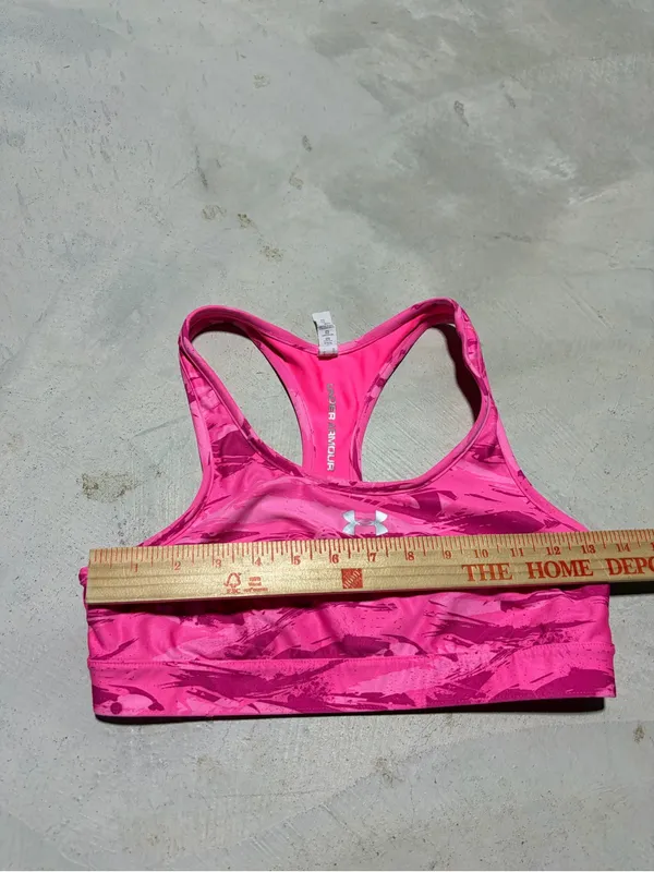 Under Armour Pink Racerback Sports Bra camo medium - Image 2