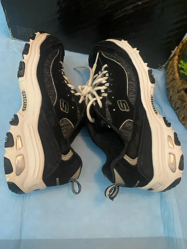 Womens Skechers D'Lites Memory Foam Sneakers Athletic Shoes Size 8.5 .. - Image 5