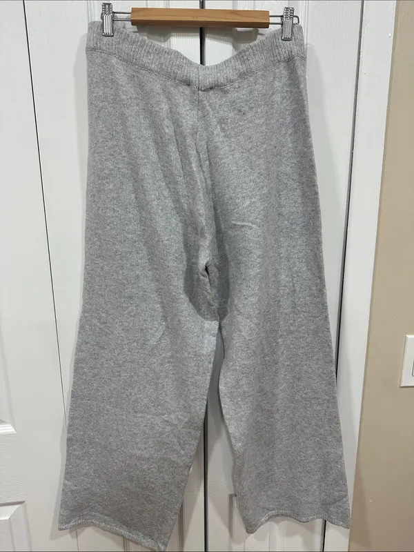Gray Knit Wide - Image 4