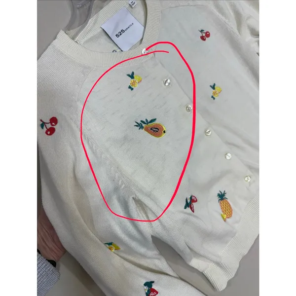 525 America embroidered Patch Sweater cardigan XS - Image 4
