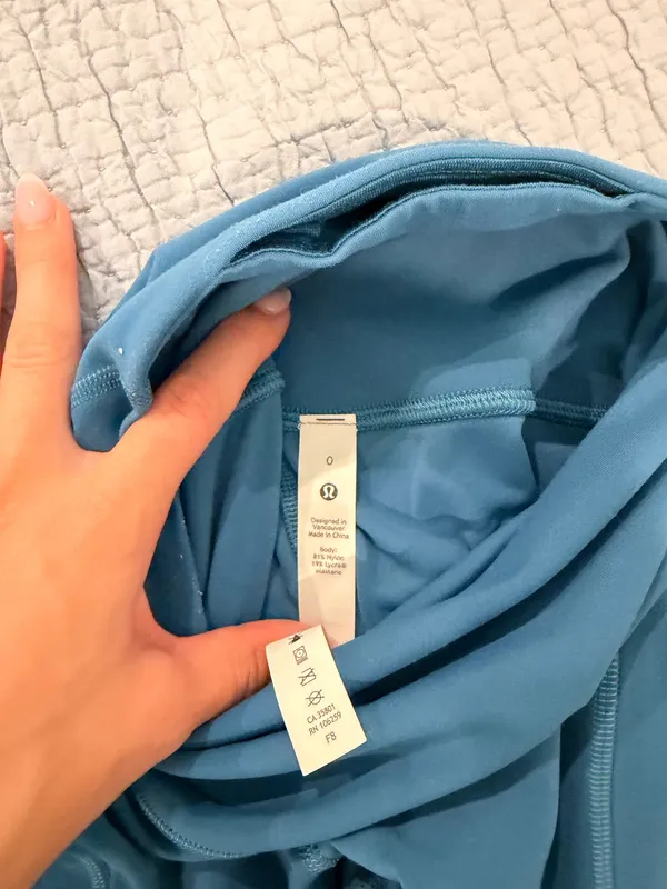 Lululemon Leggings Pockets - Image 3