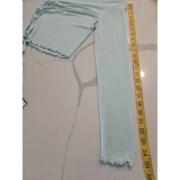 ​Forever 21 Small Mint Green Baby Girl Heart Graphic Crop Top Long Sleeve - Image 8