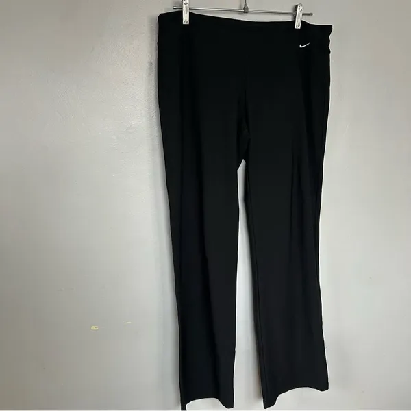 Nike Dri-FIT Black Athletic Pants Joggers Women’s Medium Stretch - Image 2