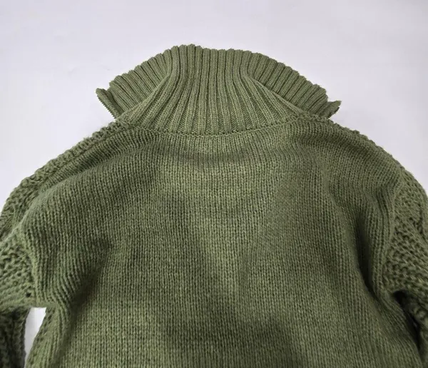 HEARTLOOM Rylen Sweater in Moss - Image 10