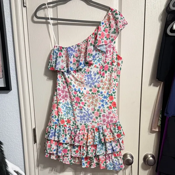 Yumi Kim Skylar‎ One Shoulder Mini Dress in Kingston Garden Ivory Floral - Image 2