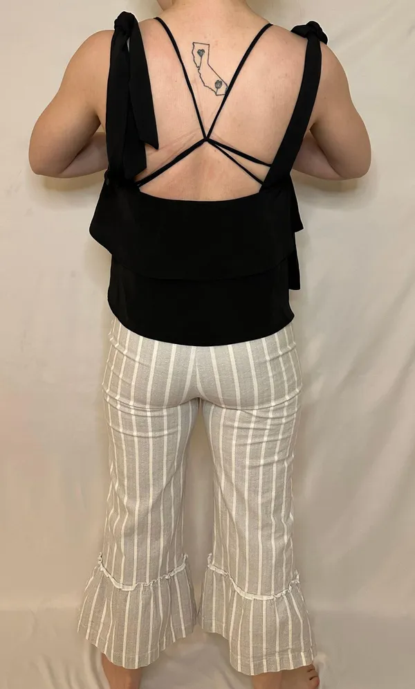 English Factory Gray Striped Ruffle Cropped Bell Bottom Linen Pants - XS - Image 6