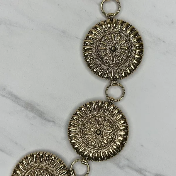 Flower Concho Sunburst Gold Chain Belt OS ✨ - Image 4