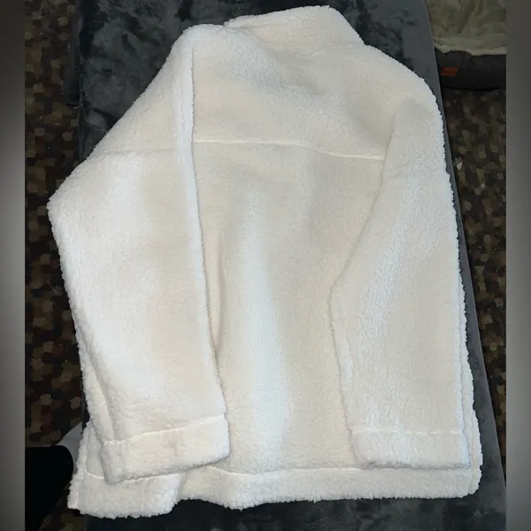 Aerie Oversized Cloud Sherpa Quarter Snap Pullover Size Medium New with tag - Image 9