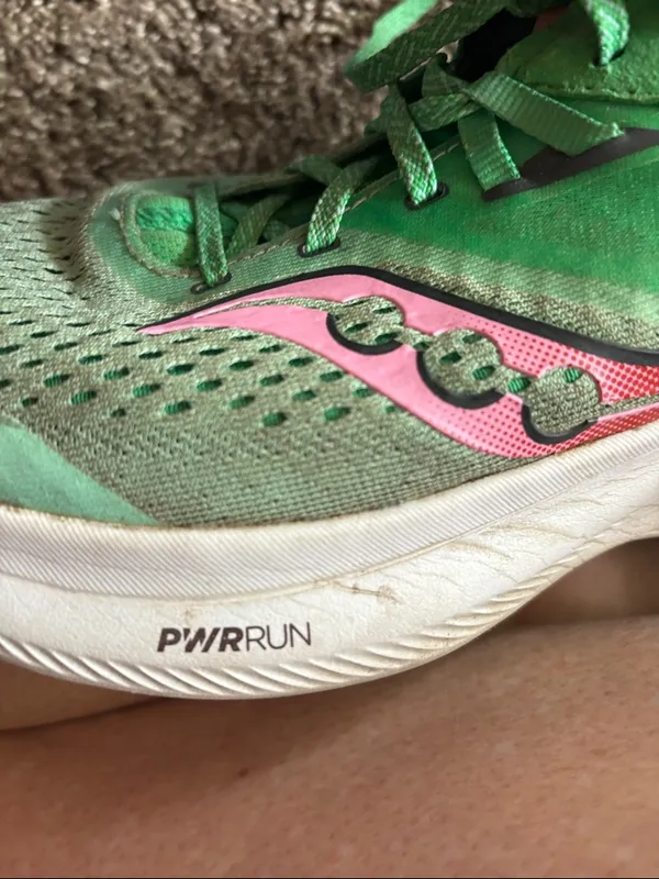 Saucony Women's Green Running Shoes with Pink Logo - Image 3