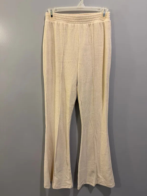 Aerie Groove-On Ribbed Velour Flare Pants Cream - Image 5
