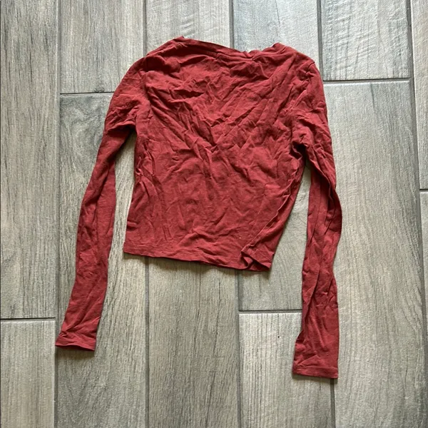 Red Long Sleeve Tee for Effortless Style - Image 4