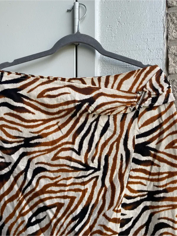 House of Harlow 1960 Zebra-Print Wrap Midi Skirt in Brown, Black, Cream - Image 5