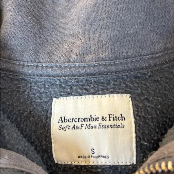 Abercrombie & Fitch Blue Zip-Up Sweater - Image 2