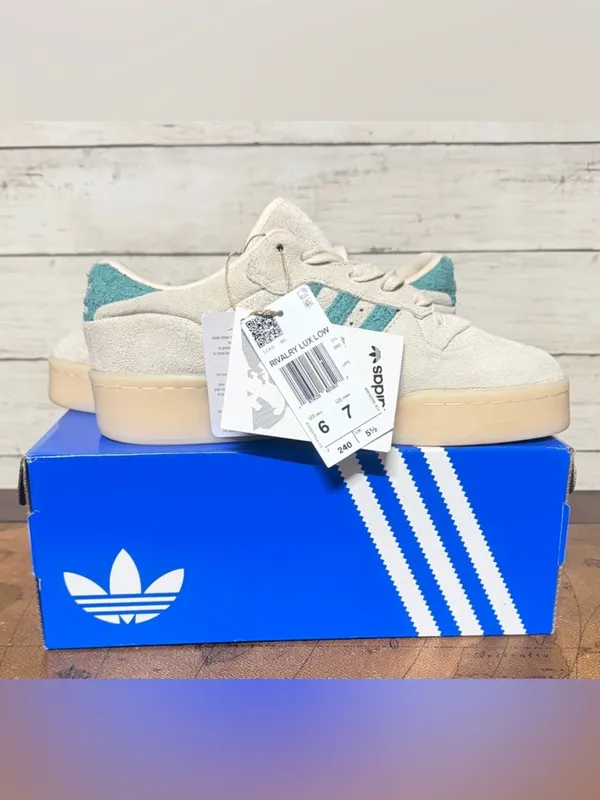 Adidas RIVALRY LUX LOW sneakers off white/teal color size M6/W7. (No Box) - Image 14