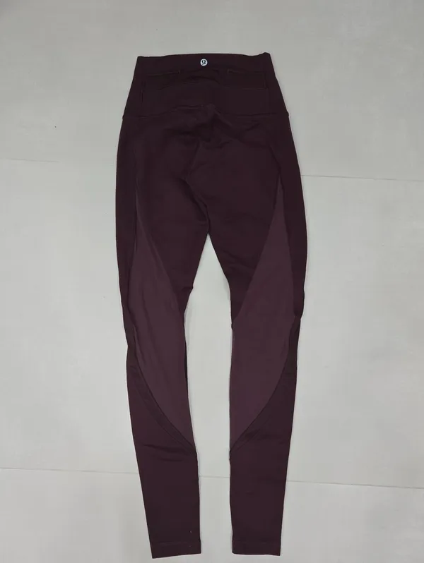 Lululemon Barre Star Pant in the Bordeaux Drama Size 6 - Image 4
