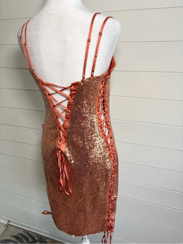 House of‎ CB Harlee Sequin Lace Up Back dress size L - Image 6