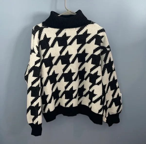 Adika Chunky Houndstooth Sweater  - Image 2