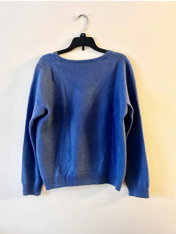 Women's 100% Pure Cashmere V Neck Long Sleeve Sweater Size M - Image 2