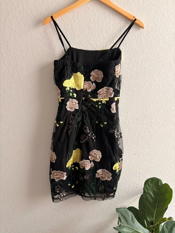Lulu's Sz XS Rue Black Floral Embroidered Sequin Bodycon Mini Cocktail Dress - Image 7